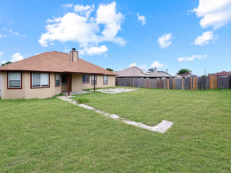 3611 Dorothy Jane Dr — Photo 22