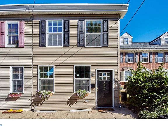 3rd image of 1809 W 10th St