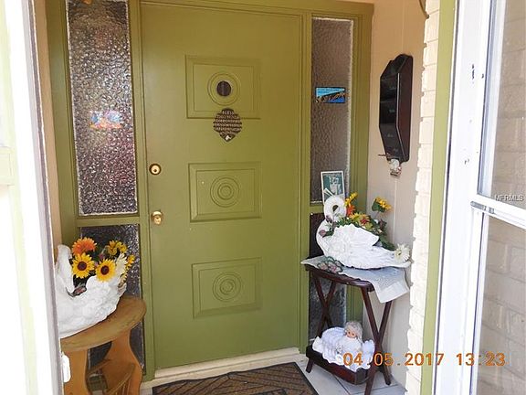 2nd image of 3821 Ravenna Dr