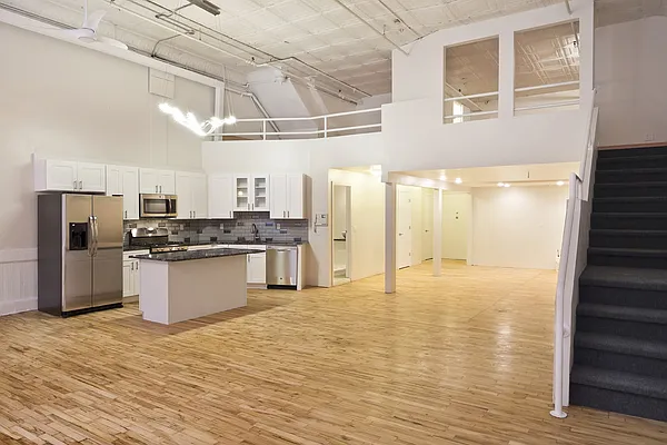 Rented by Stribling | media 7