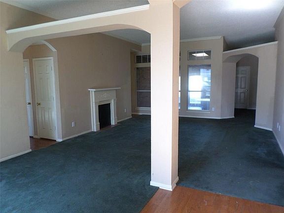 2nd image of 1409 Dutchman Creek Dr