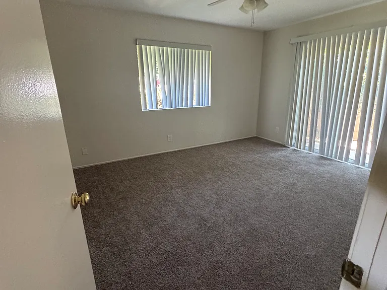 118 N Padre Juan Ave #118 — Photo 10