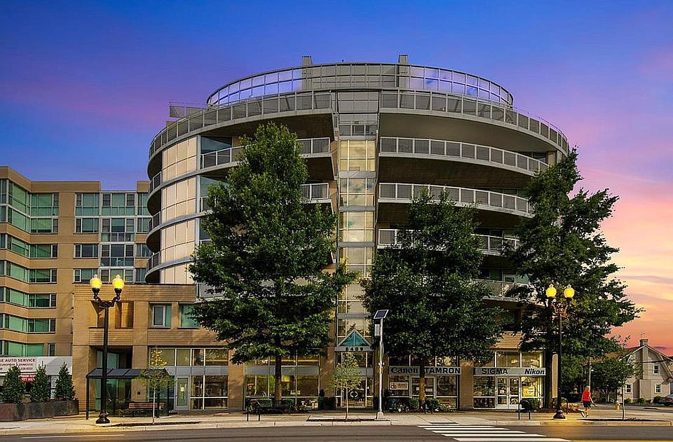 1st image of 3409 Wilson Blvd Unit 606