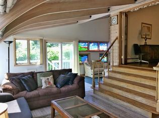 15 Windward Cir, Narragansett, RI 02882