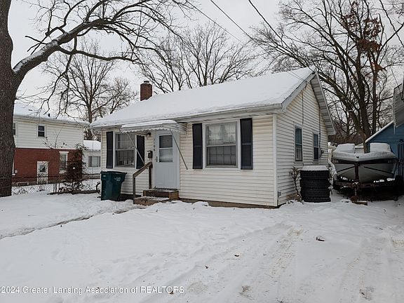 2nd image of 1706 Massachusetts Ave
