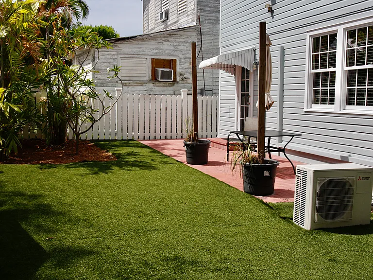 810 Elizabeth St #1 — Photo 44