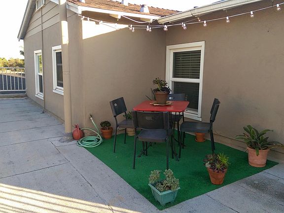 2nd image of 4074 Meade Ave