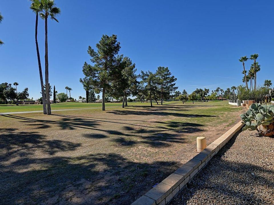 1st image of 9719 W Country Club Dr