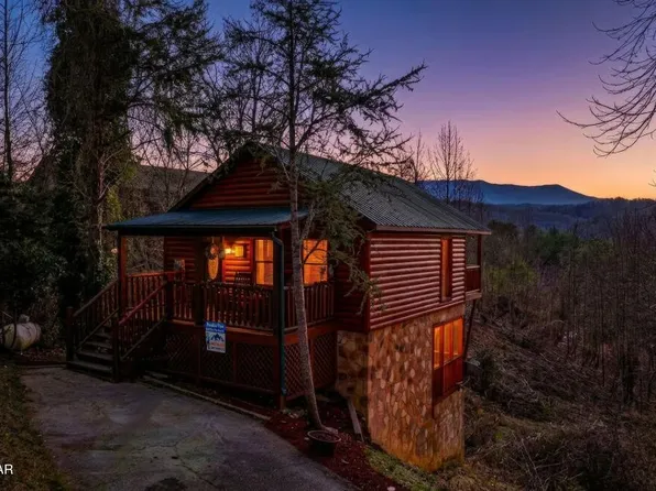 3537 Bear Pen Gap Rd, Sevierville, TN 37876
