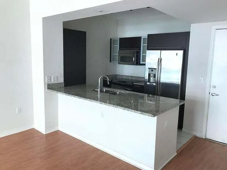 950 Brickell Bay Dr #CU-2802 — Photo 1