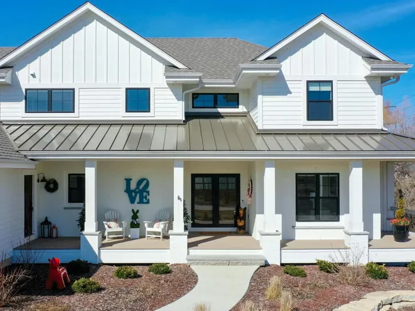 6850 West River Birch DRIVE, Mequon, WI 53092