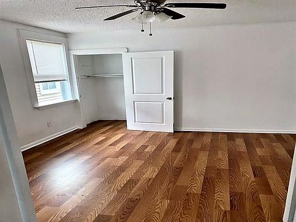 3rd image of 2521 Elder St #A