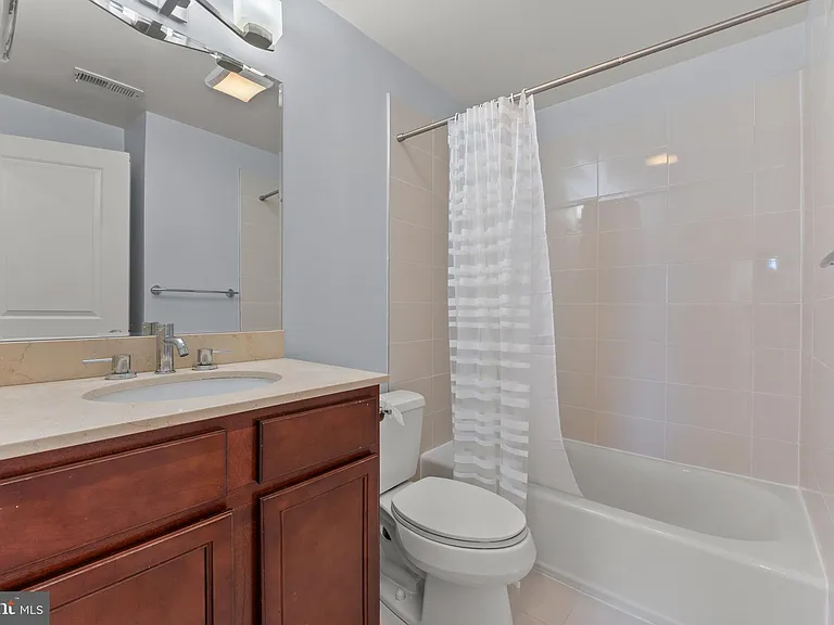 440 Rhode Island Ave NW #303 — Photo 13