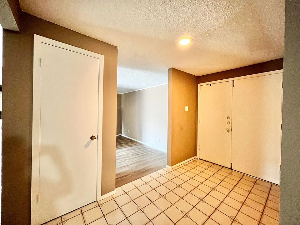 1206 Shady Holw, Euless, TX 76039 Zillow