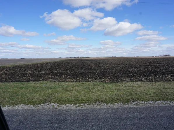2975 N 700 East Rd E, Clifton, IL 60927