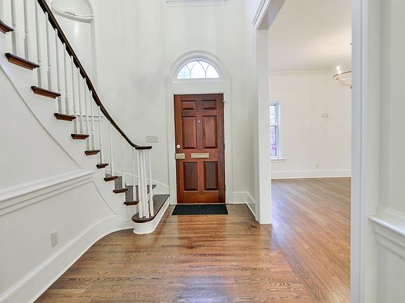 4th image of 100 Idle Hour Dr APT 13