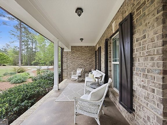2nd image of 111 Piedmont Cir