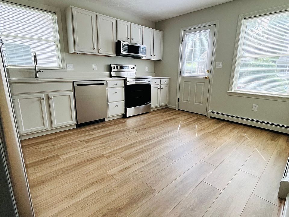 1st image of 142 Dawson St