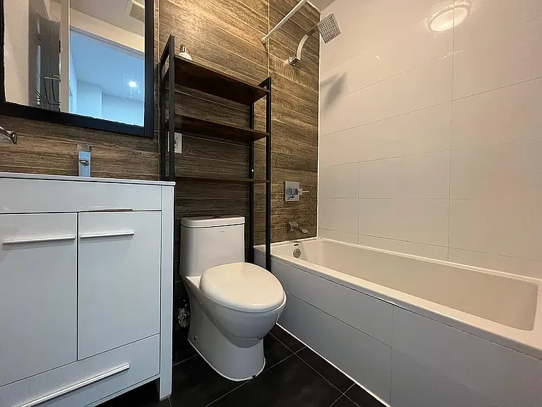 827 Monroe St #2B — Photo 7