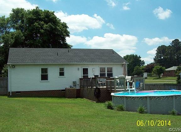 3rd image of 7206 Harbor Hill Dr