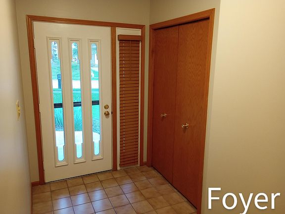 2nd image of 4192 Woodpark Dr