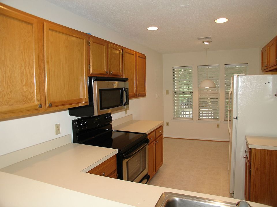 Kitchen with Upgraded Appliances