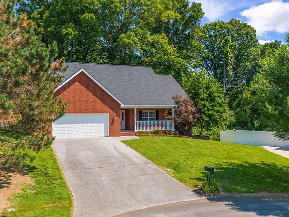 2nd image of 7205 Dunsten Dr