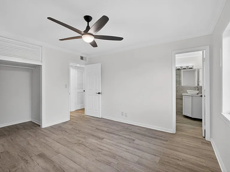 624 Southwind Cir #4 — Photo 17