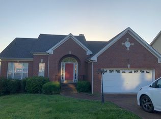 130 Braxton Park Ln, Goodlettsville, TN 37072