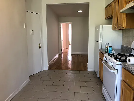 Rented by Dolores Buonocore, LREB | media 7