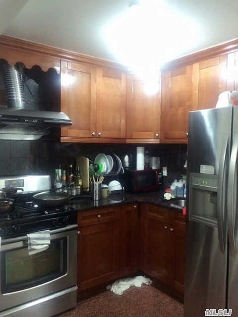 2nd image of 13236 Pople Ave APT 3C