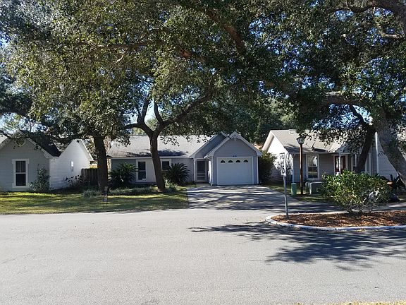 2nd image of 3006 Blue Pine Ln