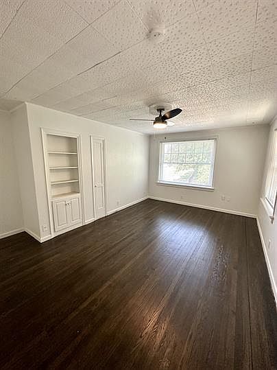 1st image of 527 Gladstone Blvd