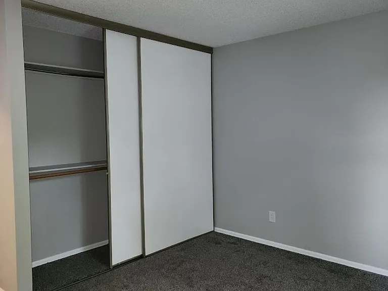 19595 E Bates Ave — Photo 3