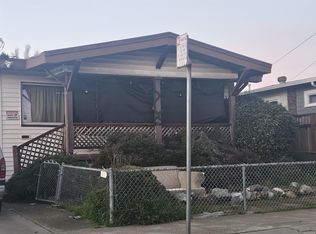 (Undisclosed Address), Oakland, CA 94621
