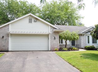 7655 Kings Run Rd, Sylvania, OH 43560