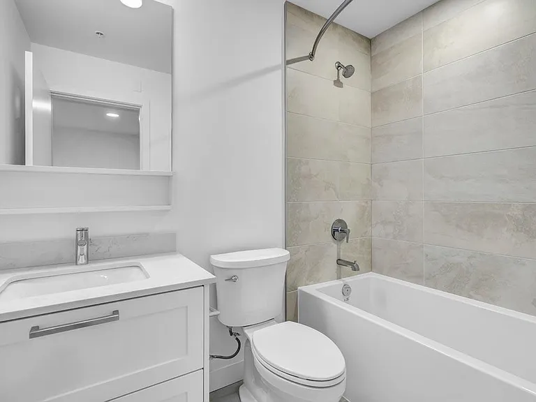 808 Gauthier Ave #5XX — Photo 12