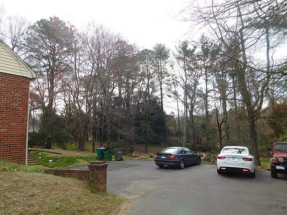 3rd image of 10201 Garfield Rd