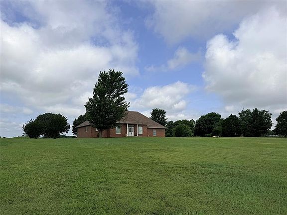3rd image of 23465 State Highway 74