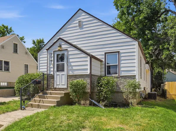 717 S Hawthorne Ave, Sioux Falls, SD 57104