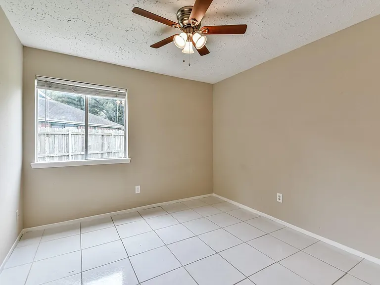 9503 Bent Spur Ln — Photo 21
