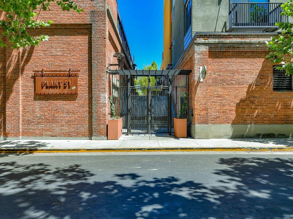 1st image of 88 Bush St Unit 3186