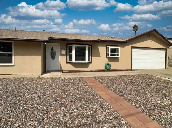 9336 Carlton Hills Blvd, Santee, CA 92071