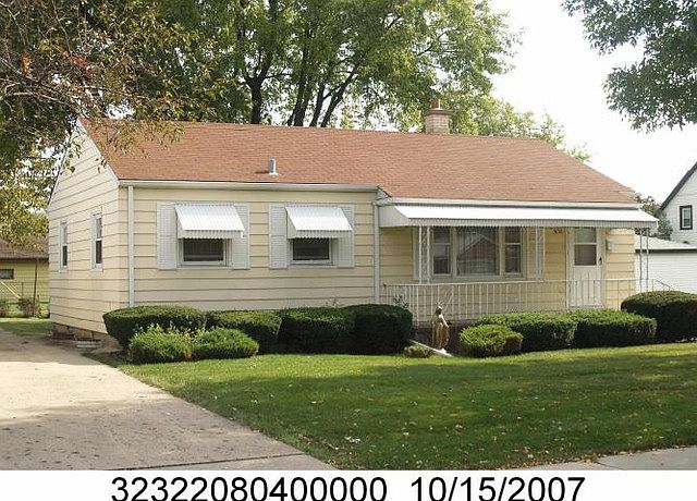 1st image of 3133 Fairview Ave