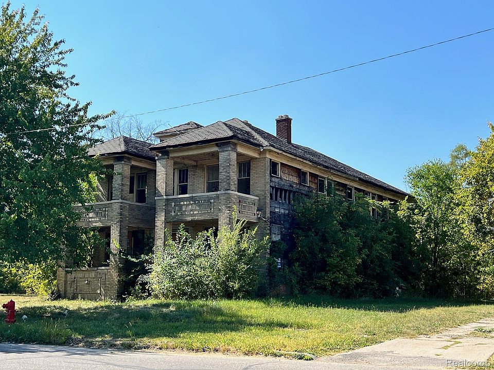 9359 Broadstreet Ave, photo 2