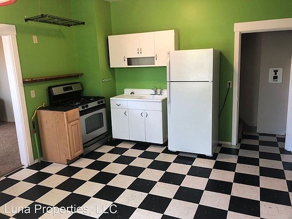 3rd image of 17 E Story St APT 1