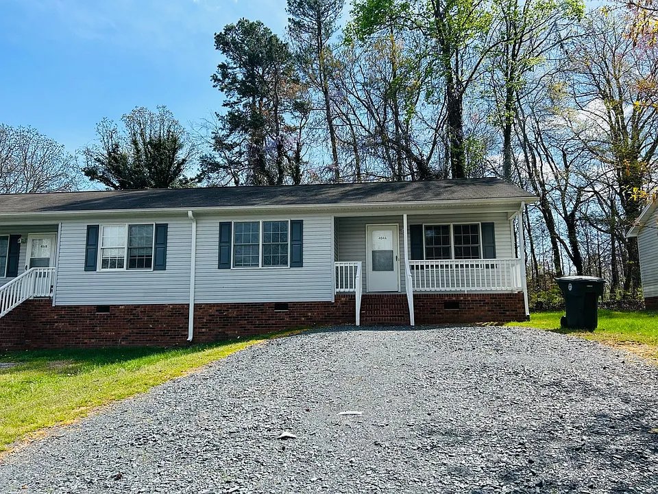 404 Poplar St