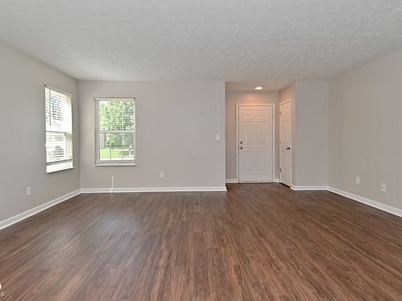 5th image of 6715 Shanghai Cir