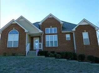 160 Blackford Rd, Cunningham, TN 37052
