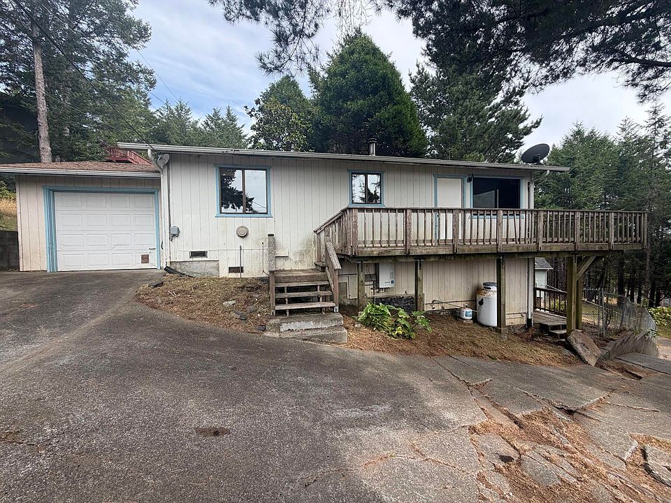 1st image of 120 Spur Ct